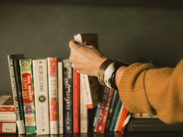 Де Вигідно Купити Книги? Переваги Книжкових Інтернет-Магазинів (2026) 1 онлайн-магазин-книг